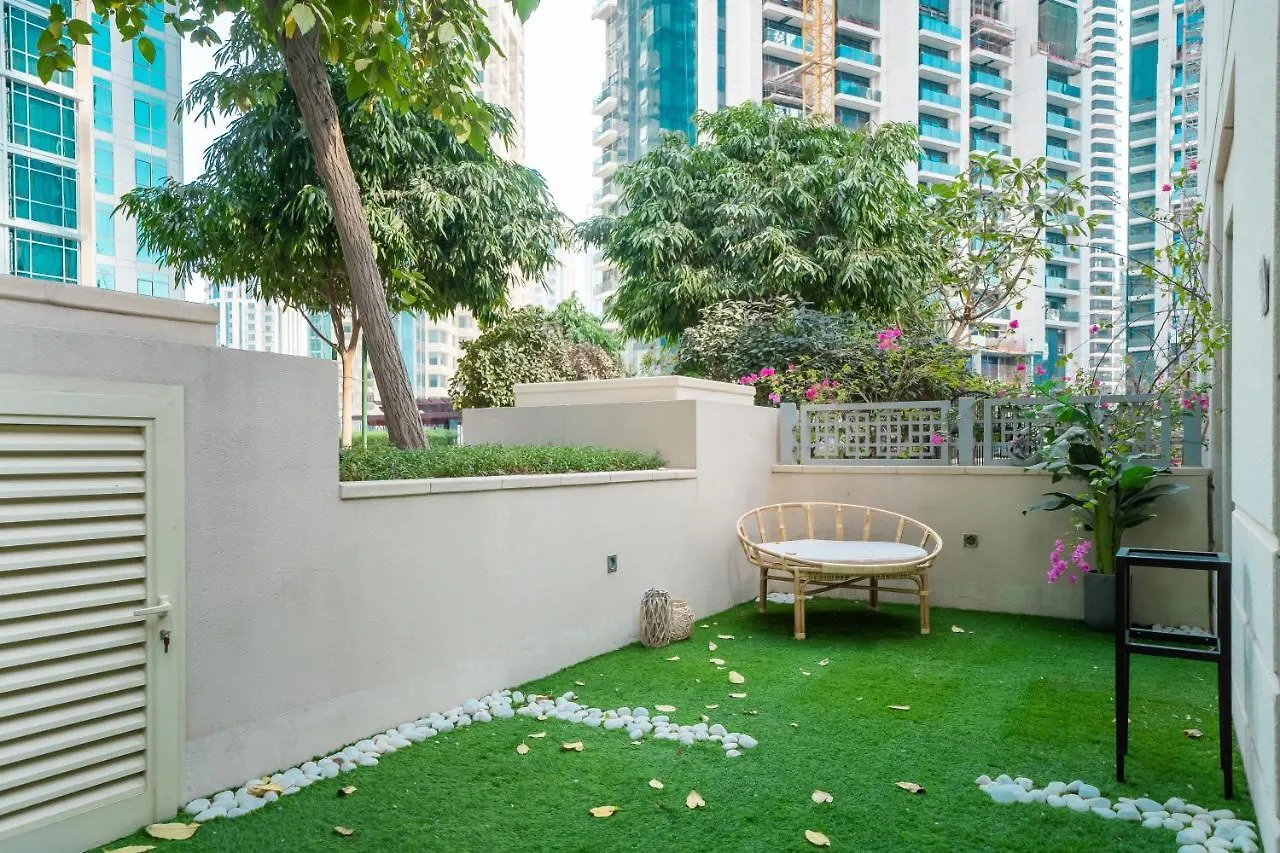 Bellavista - Villa Luxe Resort - 1Br - Burj Residences - Direct Access Dubai Fountain And Mall
